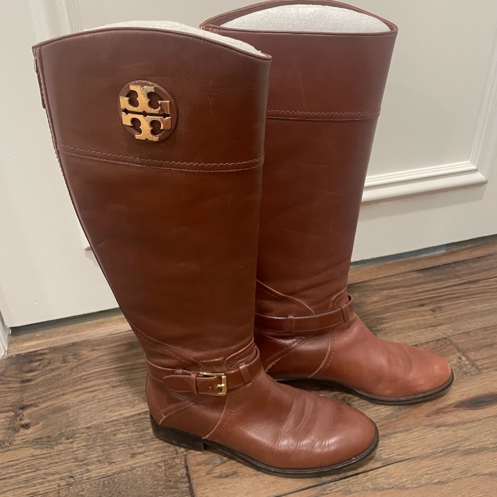 Tory Burch Boots